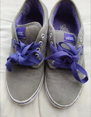 Vans grises y moradas 38