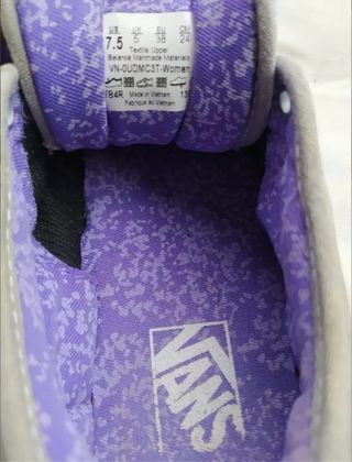 Vans grises y moradas 38