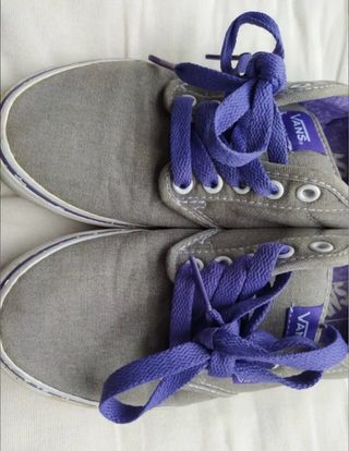 Vans grises y moradas 38