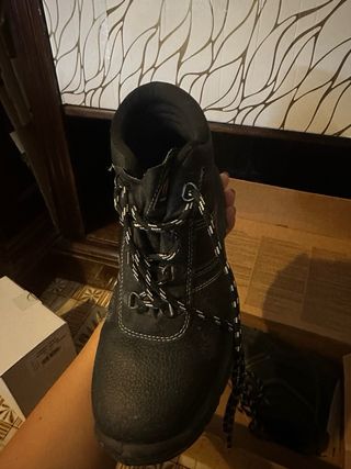 Scarpe antifortunistiche nere 39