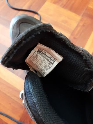 Botes muntanya Waterproof T.42