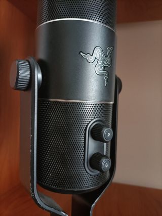 Micrófono Razer Seiren V1 Pro