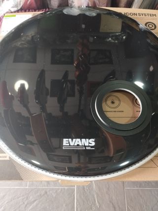 Parche Evans Bombo 22" (BD22REMAD) Black, Resonant