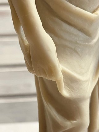 FIGURA DE MARMOLINA DE PLATÓN
