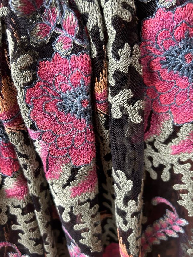 Vestido bordado Maribel Ruiz.