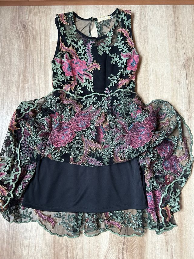 Vestido bordado Maribel Ruiz.