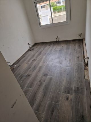 Albañil con 20 años de experiencia