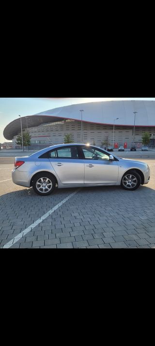 Chevrolet Cruze 2012