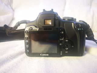 Cámara reflex Canon 400D y regalo mochila