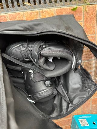 Patines + funda + coderas + muñequera