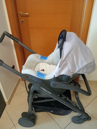 Carrozzina Trio Love Chicco