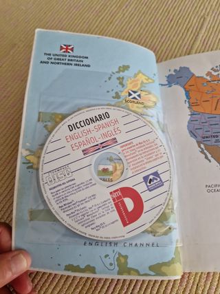 Diccionario escolar inglés español