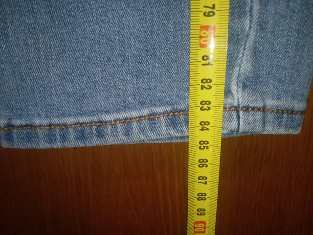 Pantalon vaquero Kiabi. Talla 10