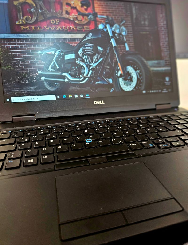 Venta Portátil para trabajar,estudiar y jugar DELL afbeelding 8