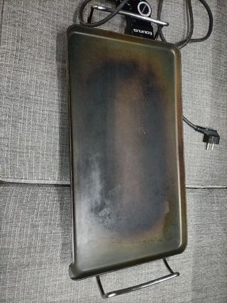 Plancha Marca Taurus Modelo Ágata 2000W
