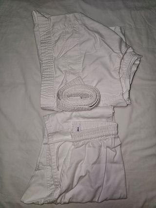 Kimono blanco. Talla 140cm.