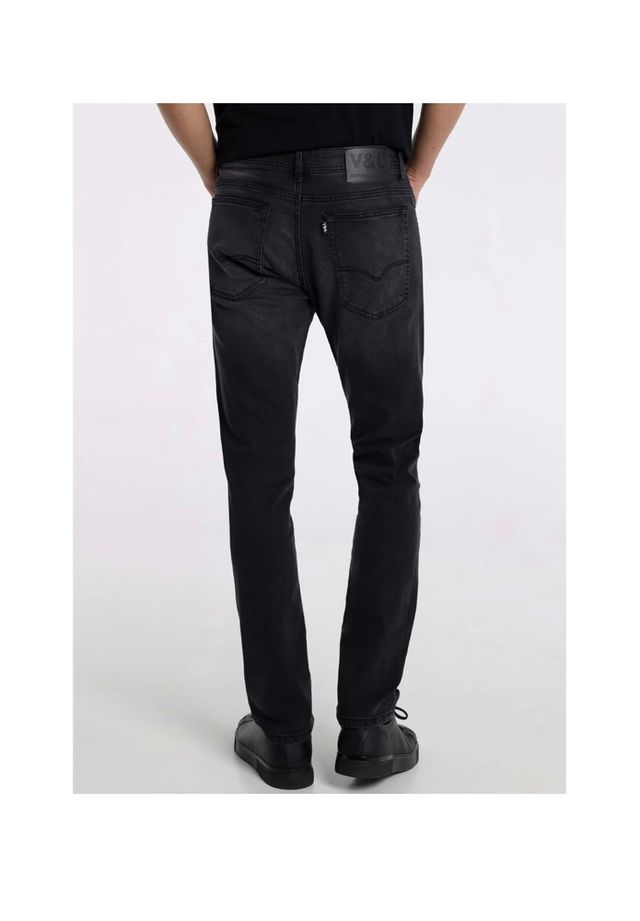 Victorio & Lucchino. Pantalón vaquero slim. W32