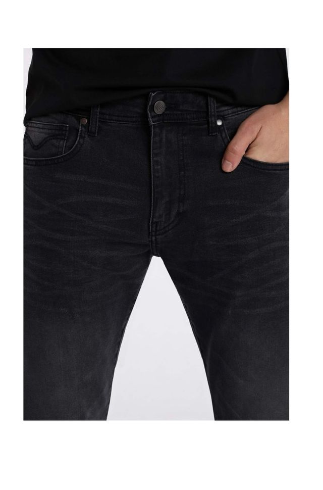 Victorio & Lucchino. Pantalón vaquero slim. W32