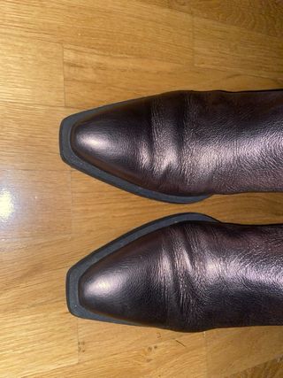 Botín campero color bronce de Patrizia Bonfanti