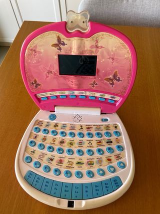 Ordenador infantil para aprender ingles.