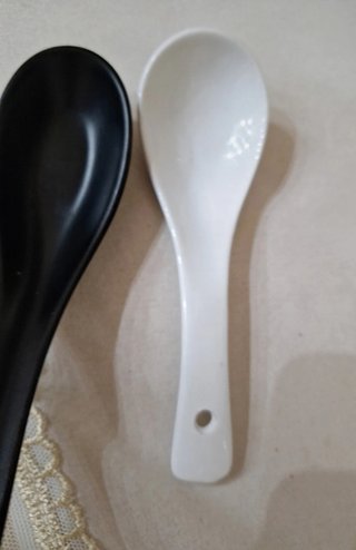 Cucchiai in ceramica