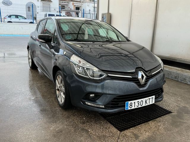 Renault Clio limited 2019