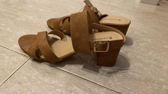 Scarpe marroni da donna