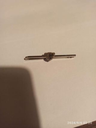 Pasador de corbata de acero