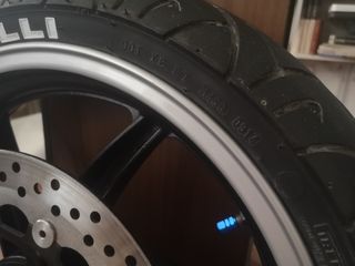 Rueda delantera Hyosung  