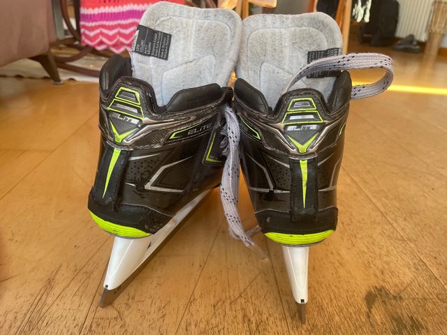 Patines portero hockey hielo