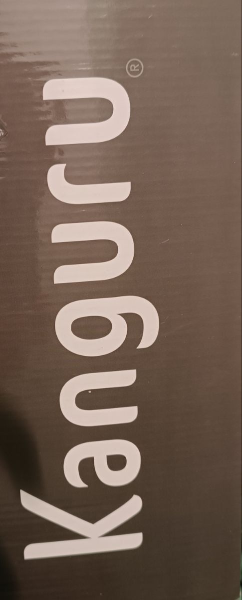 Coperta con maniche e tasca Kanguru