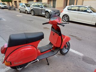 ¡Vendo Vespa Clásica de 1990 - Restaurada a Impeca