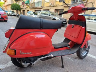 ¡Vendo Vespa Clásica de 1990 - Restaurada a Impeca