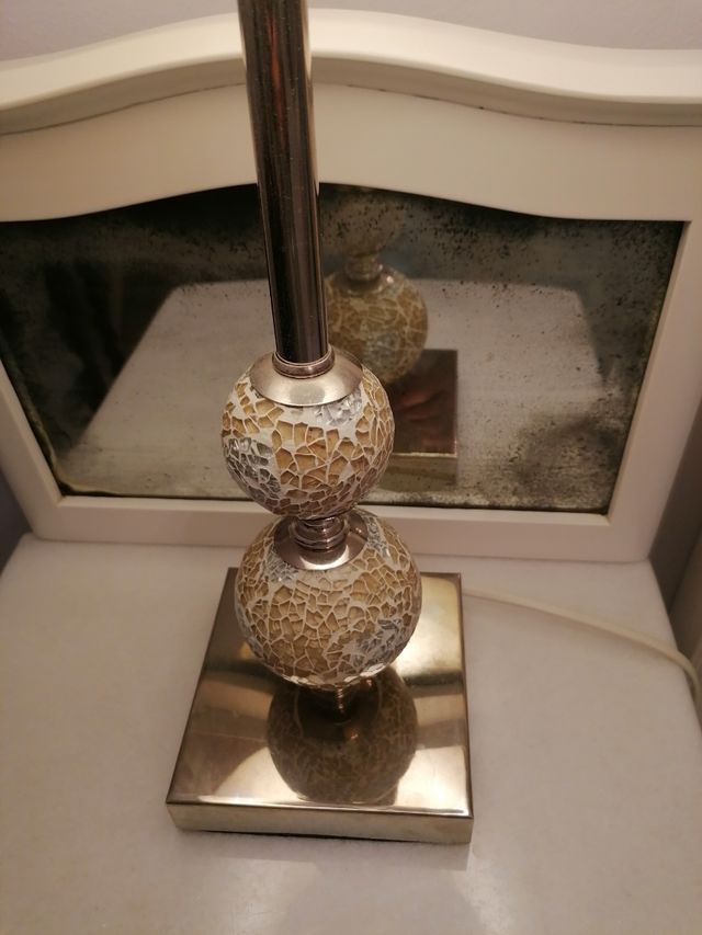 Lampara de sobremesa