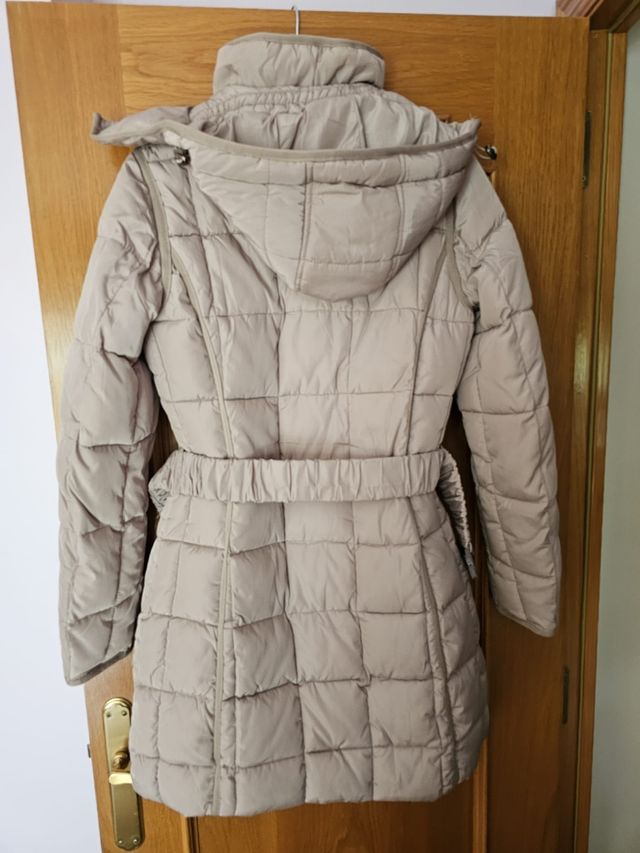 Abrigo de invierno beige