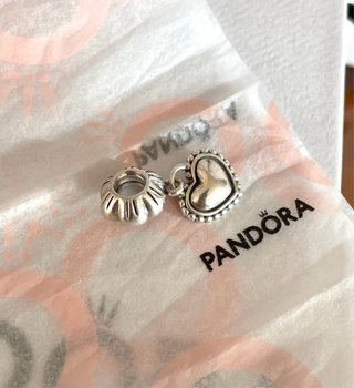 Charm pandora per la sorella nuovo