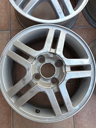 Llantas Ford