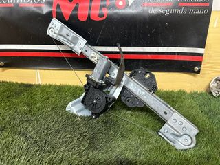 PILOTO-GUANTERA-CENTRALITA DACIA SANDERO 2017