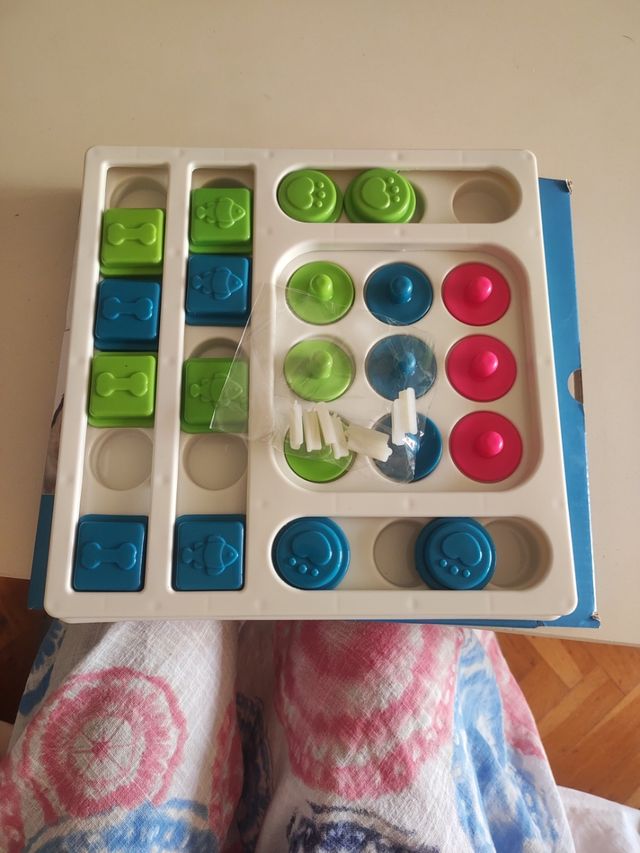 Pet puzzle Toy para perros, gatos NUEVO