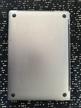Macbook pro 15” (A reparar)
