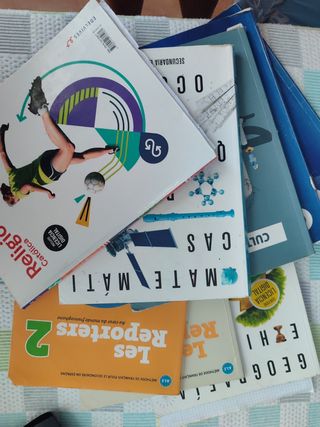 Libros Primaria y 1°, 2°, 3° y 4° ESO