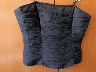 Top negro vestir con etiqueta 