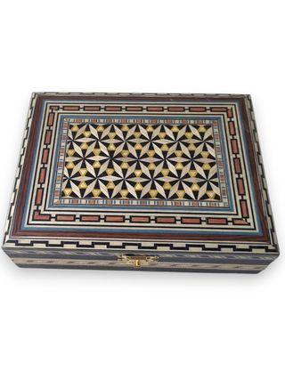 Caja de taracea en mate. Varios acabados
