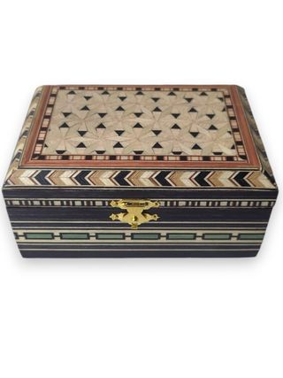 Caja de taracea en mate. Varios acabados