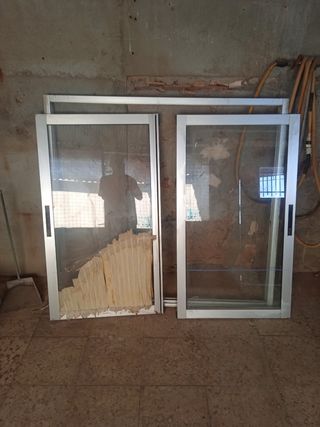 Ventana de aluminio