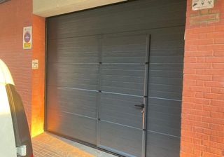 PUERTAS SECCIONALES / GARAJE