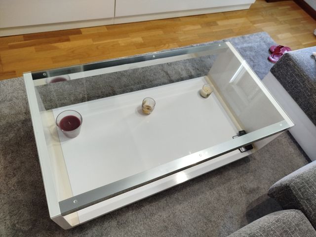 Mesa baja de salón blanca lacada