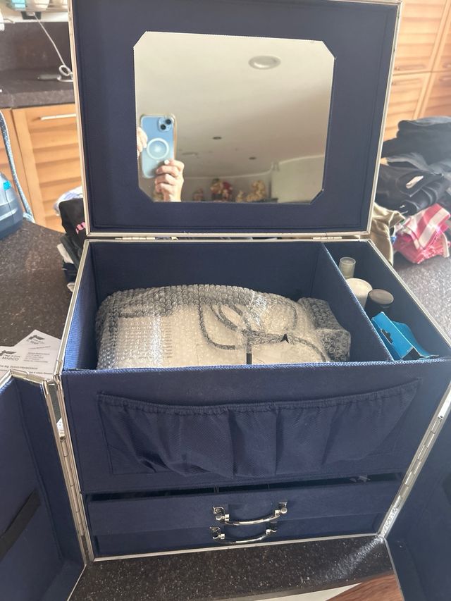 valigia con lampada per ricostruzione unghie