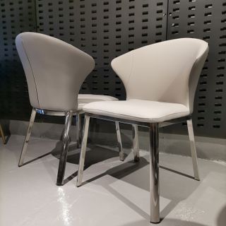 Silla de cuero para comedor o restaurante