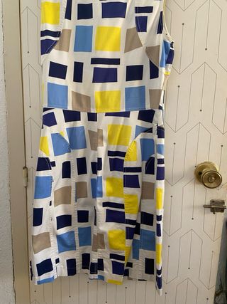 Vestido camisero con cremalleras